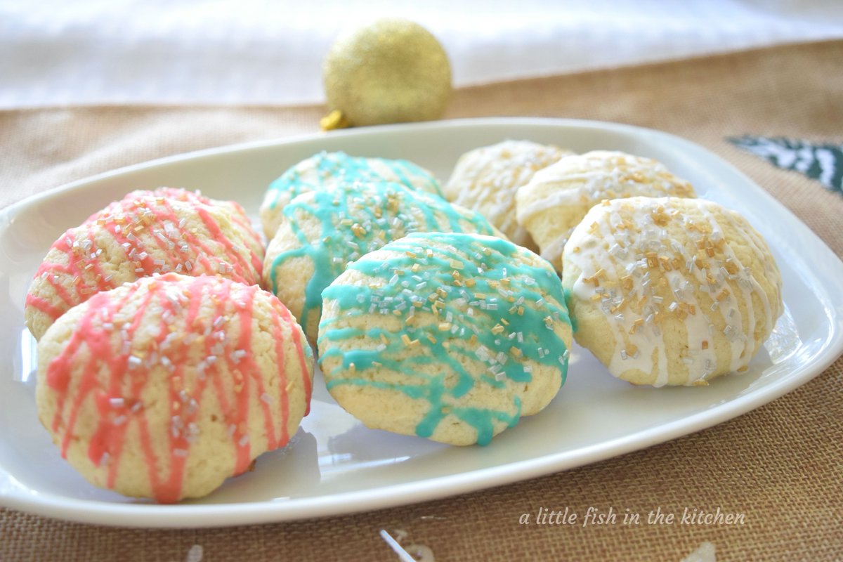 Hey y'all, I'm running behind on my social posts, but it's #ChristmasSweetsWeek! I'm sharing 3 holiday recipes for the sweet event! Here's my first recipe for these soft Lemon-Ricotta Cookies! #HolidaySeason #Christmas Get the recipe here --> alittlefishinthekitchen.com/2020/12/lemon-…