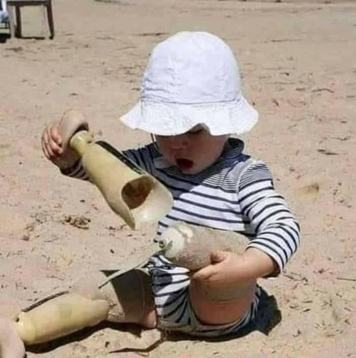 Numan_khan__'s tweet photo. I had a Lot Of Compliments With My Life
But This Picture Made Me Silent 😶
May god Keep Me Happy In Whatever Situation He Keep... Ameen.. 😌
#Blessings #Alhamdulillah #happy #TweetLikeErica https://t.co/hAulPXukQ7