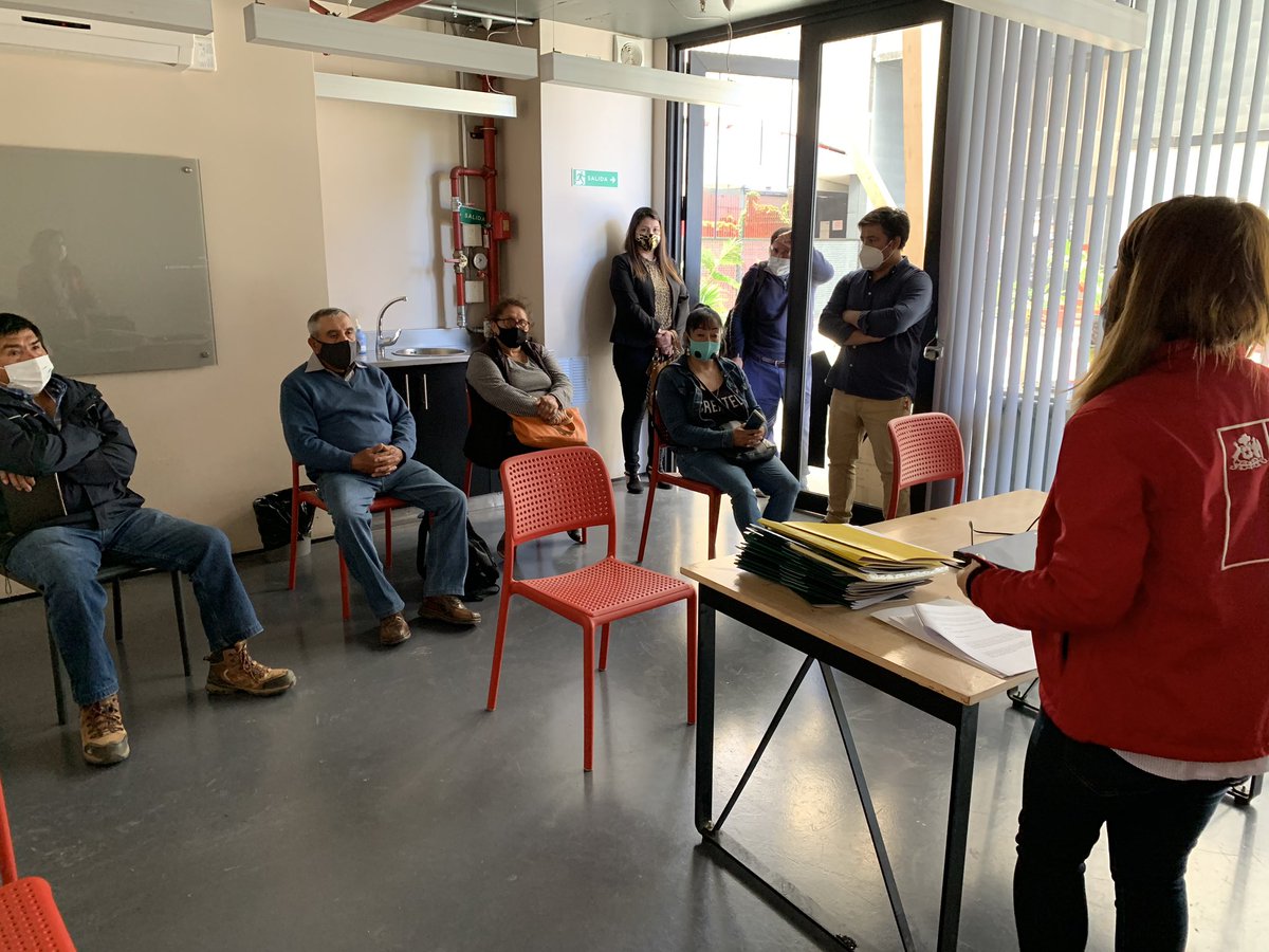 anahormazabal's tweet photo. Cumpliendo con las medidas sanitarias correspondientes, iniciamos exitosamente el proceso de capacitación de las Mesas de Fortalecimiento Cañete y Arauco del Programa Chile Indígena @CONADI_Gob. #Agricultura #Rendiciones #CuidémonosEntreTodos https://t.co/AZ4RZgSBOA