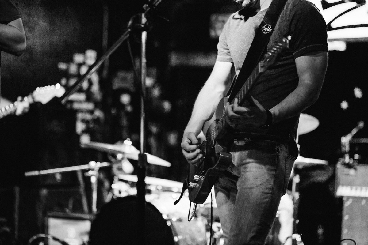 AfterArizona's tweet image. New music this Friday... #christmastogether (12/11)

----&amp;gt;Pre-save link below:
presave.io/t/xmastogether