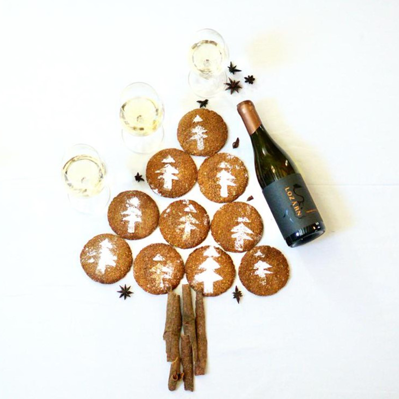Granny Kay inspired, Christmas ginger cookies, paired with Lozärn Chardonnay 2019.

Follow the recipe on our Facebook Page.

#LozarnWines #LozarnMoments #SmutsFamily #AtHomewithLozarn #Lozarnmoments #SeasonOfCelebration