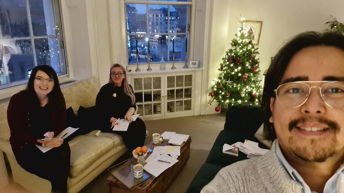 smitf_london's tweet photo. Office for the day! @SallyHitchiner @quailegg #smitf #stmartininthefields https://t.co/pX8rXAlb6q