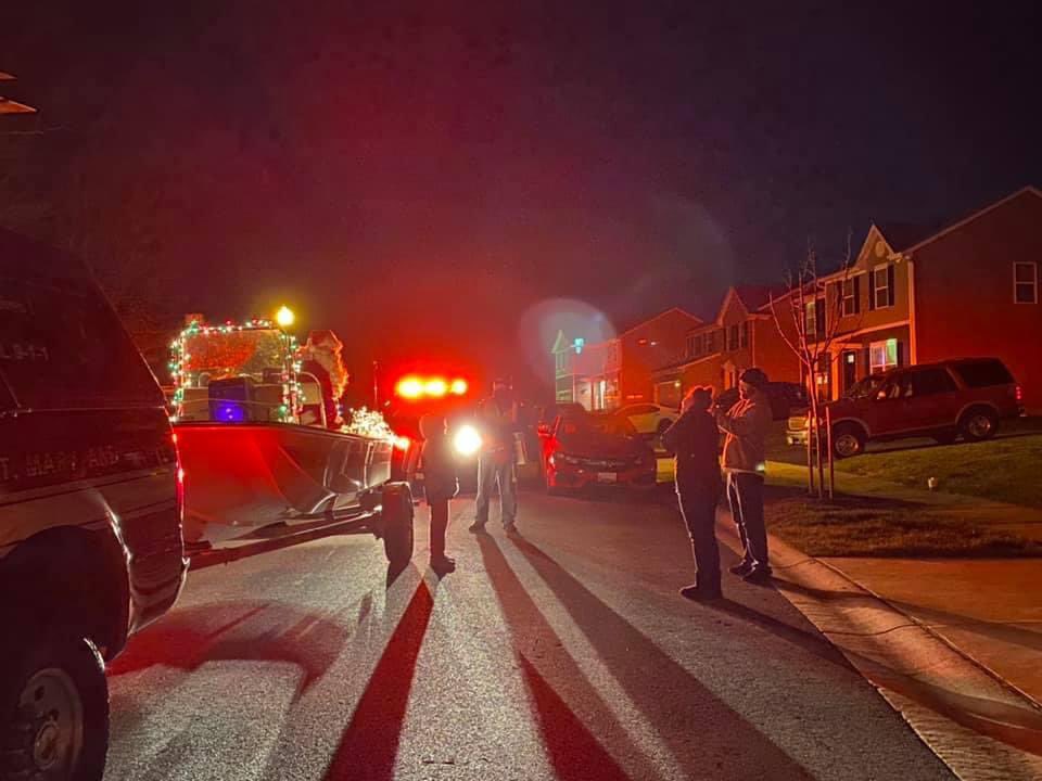 kdk249's tweet image. Did some serious walking last night. Night 1 of giving back to our community. Making kids smile during these times. While still maintaining proper social distance. #somenormal