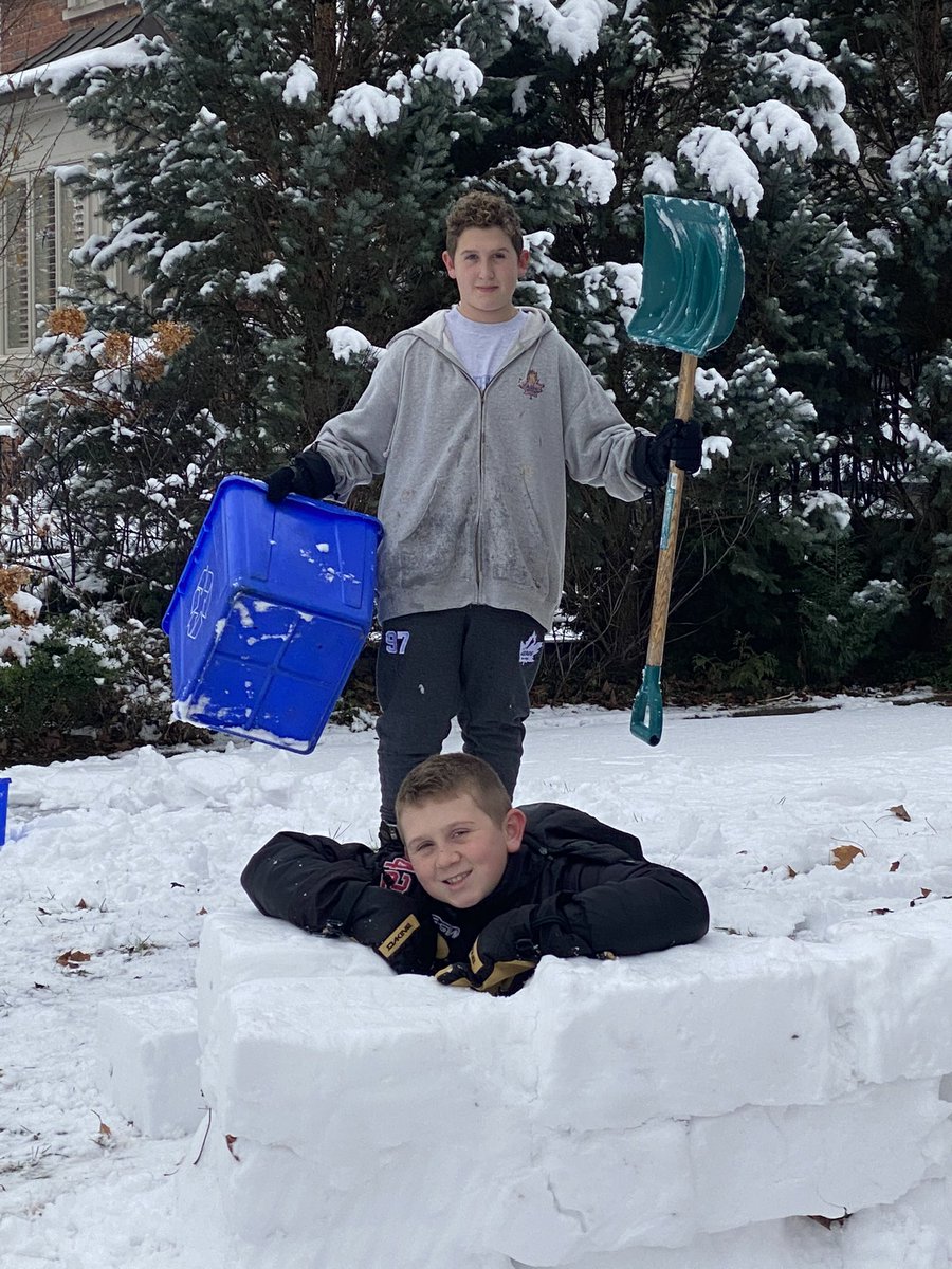 MarkNJAshcroft's tweet photo. #CovEducation continued in this episode of #AllForAndOneOneForAll! One son gets a runny nose, protocols now have the other two stay home too! #TrioOfTerrorAtHome ๐คฆโโ๏ธ๐ซ #CovidTestsAt1330 #CantComeSoonEnough #WFHDisaster https://t.co/wxJwcNZXlU