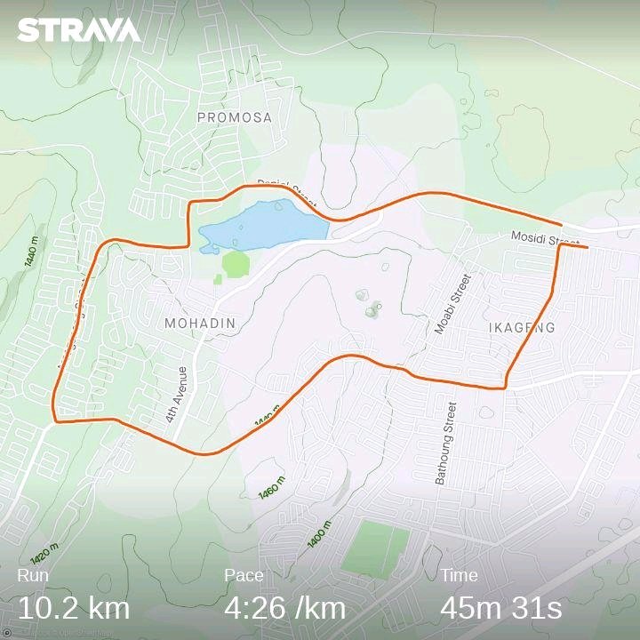 Kgalalelo295's tweet image. Morning Run with my friend 
#ConsistentRunner 
#Loverunning 
#FetchYourBody2020 
#RunningWithTumiSole 
#295Runcrew 
#WeRunPotch 
Running is so good ❤👌
