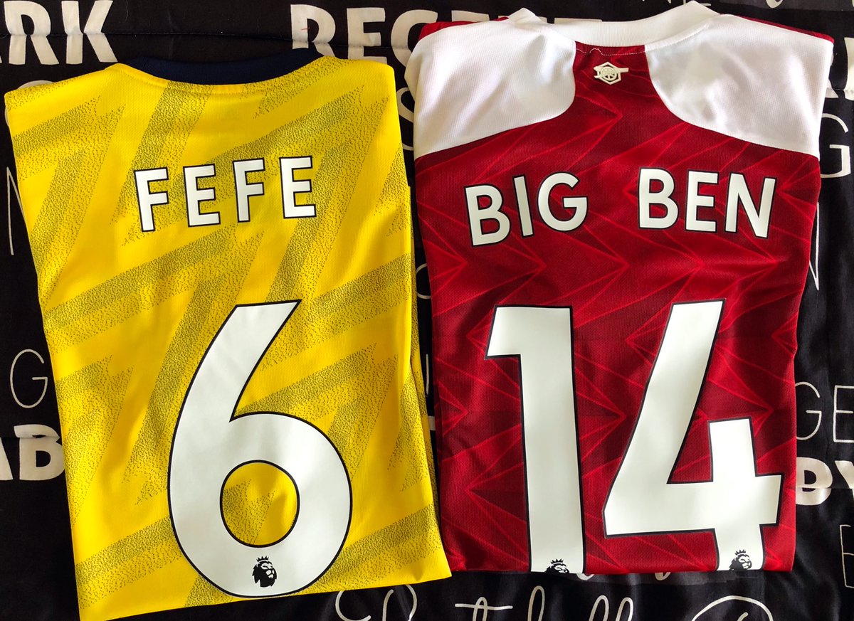 SportsLoftBW's tweet photo. It’s the little details that make all the difference ✅
We offer customization of your favorite football jerseys 
Same day delivery 📦 
DM/App/Call +267 76098197 

#InWithTheNew 
#WearSL 
#Arsenal https://t.co/hZvydOzONd