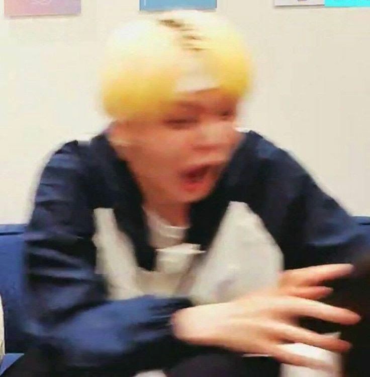 Scenary_bear's tweet photo. @BTS_twt PARK JIMIN ERES UN ÁNGEL, TE AMO TE AMO TE AMO https://t.co/9mS5ibsSOR