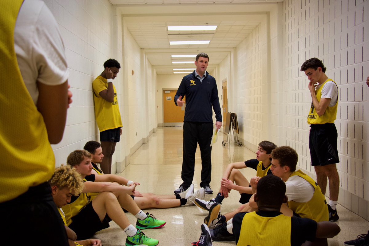 Coach Drew Gill tweet media