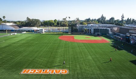 GarrettKnuf's tweet photo. Extremely excited to announce my commitment to further my academic and baseball career at the California Institute of Technology! Thank you to all my friends, family, and coaches that have helped me achieve my dream of playing collegiate baseball. Go Beavers! @caltechbaseball https://t.co/D1bGcH4Ate