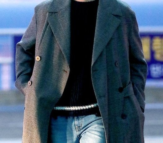 “who in kpop?” but it's actually Rowoon from SF9; a thread