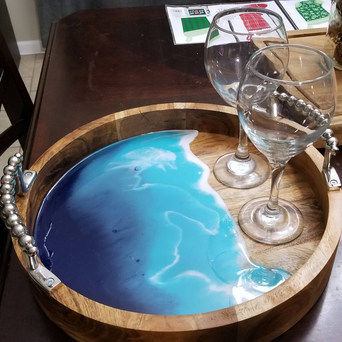 brian_burfield's tweet photo. 🌊 This was a fun gift to make! Ocean inspired wood serving tray. 

#art #arttherapy #artist #artwork #artoftheday #artofinstagram #epoxyresin #epoxy #epoxyart #epoxyresinart #painting #paint #creative #creativity #ocean #oceanart #oceanbeach #beach #beachlife #homedecor https://t.co/5qhK12oW1v