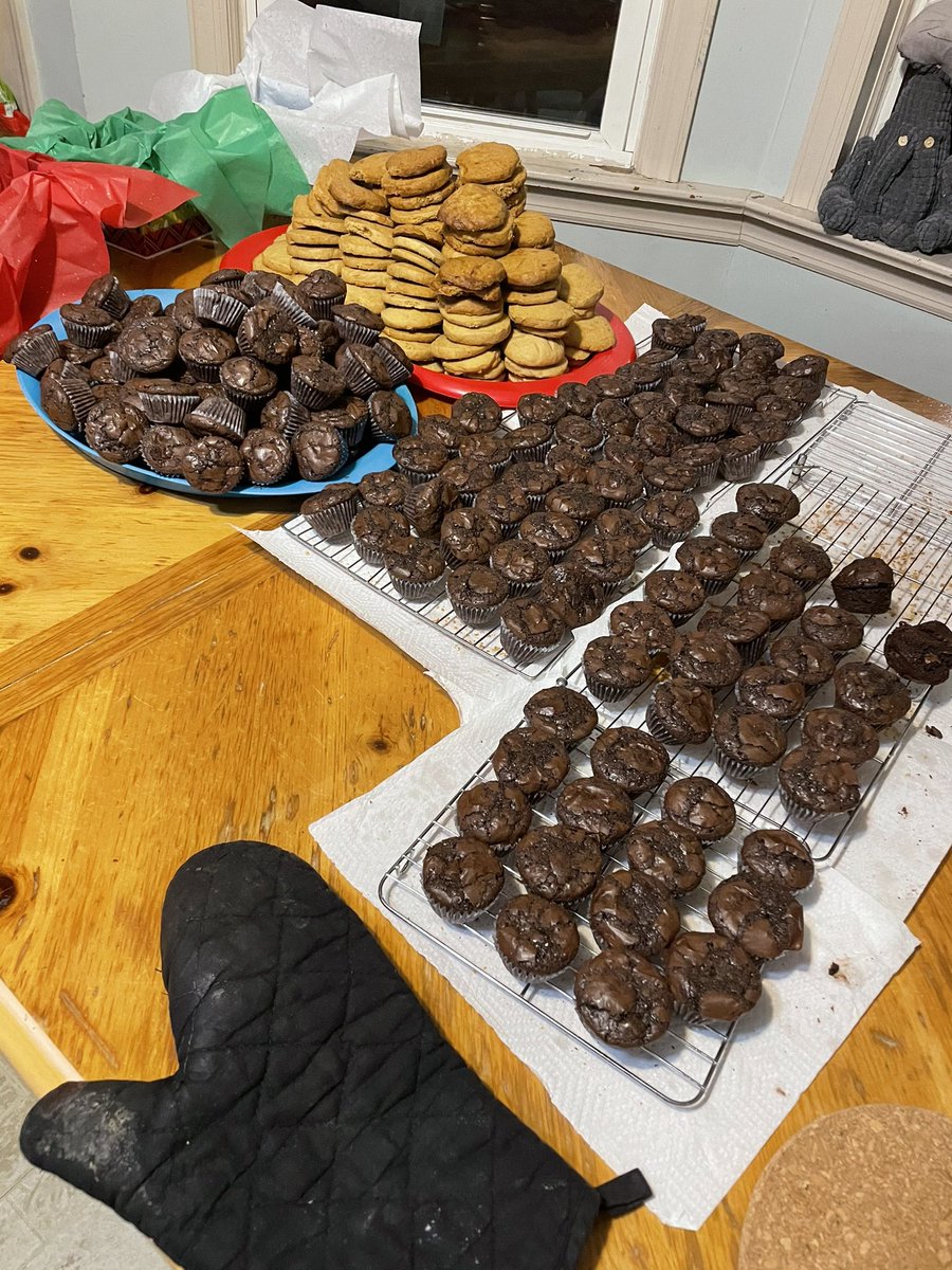 Alison Briecke tweet media