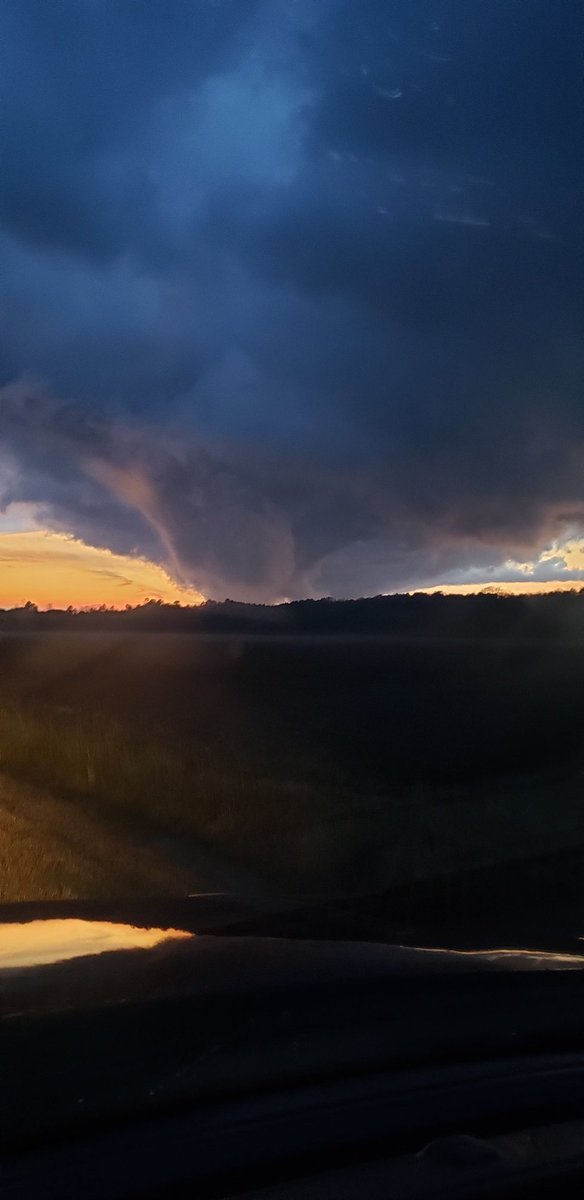 bagwellbr's tweet photo. @KATVToddYak Arkadelphia https://t.co/Z0NbhSD7Q5