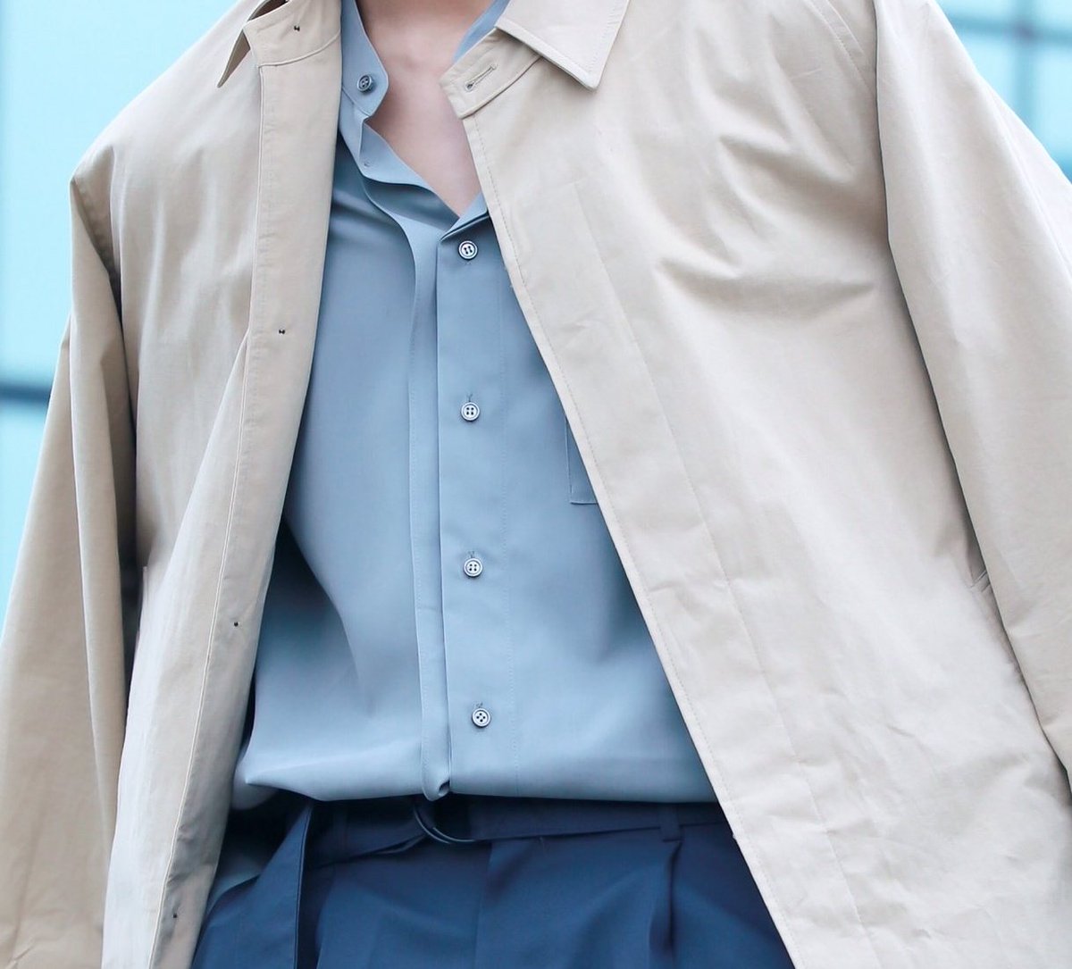 “who in kpop?” but it's actually Rowoon from SF9; a thread