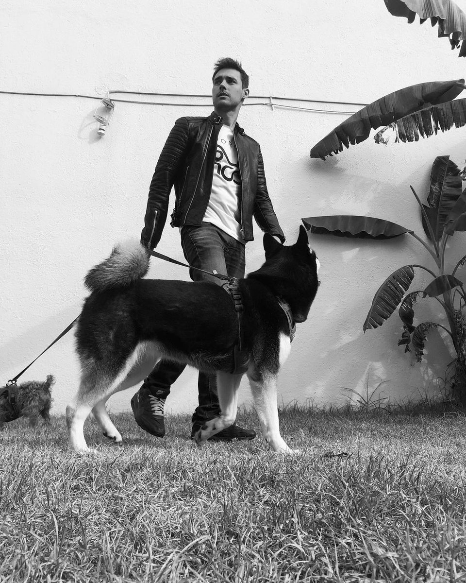 JorgeWorldB's tweet photo. Jorge en Instagram: i got your back ♾🤍 https://t.co/UG21FdFI2F
