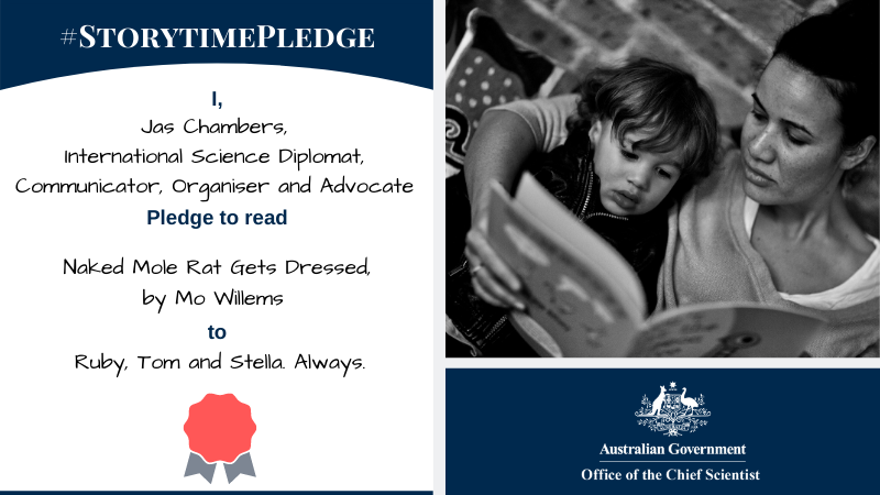 ScienceChiefAu's tweet photo. Hi there, @JasChambers007, our newest participant in our #StorytimePledge!
Jas has roles with @ScienceAU @SydneyMarine and @InspiringNsw; but will find time to read Naked Mole Rat Gets Dressed by Mo Willems to Ruby, Tom and Stella.
Take the Pledge: https://t.co/pzBNiCy5Oh https://t.co/vfCLcynG8x