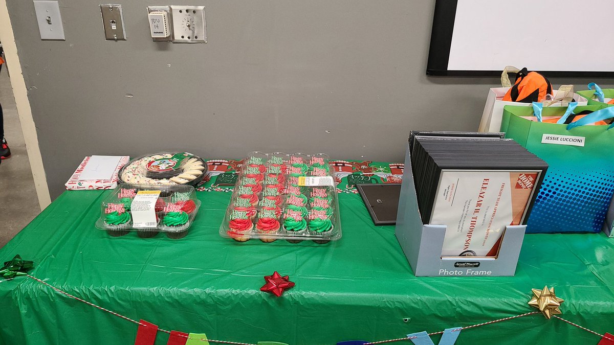 Tanesha Roberts tweet media