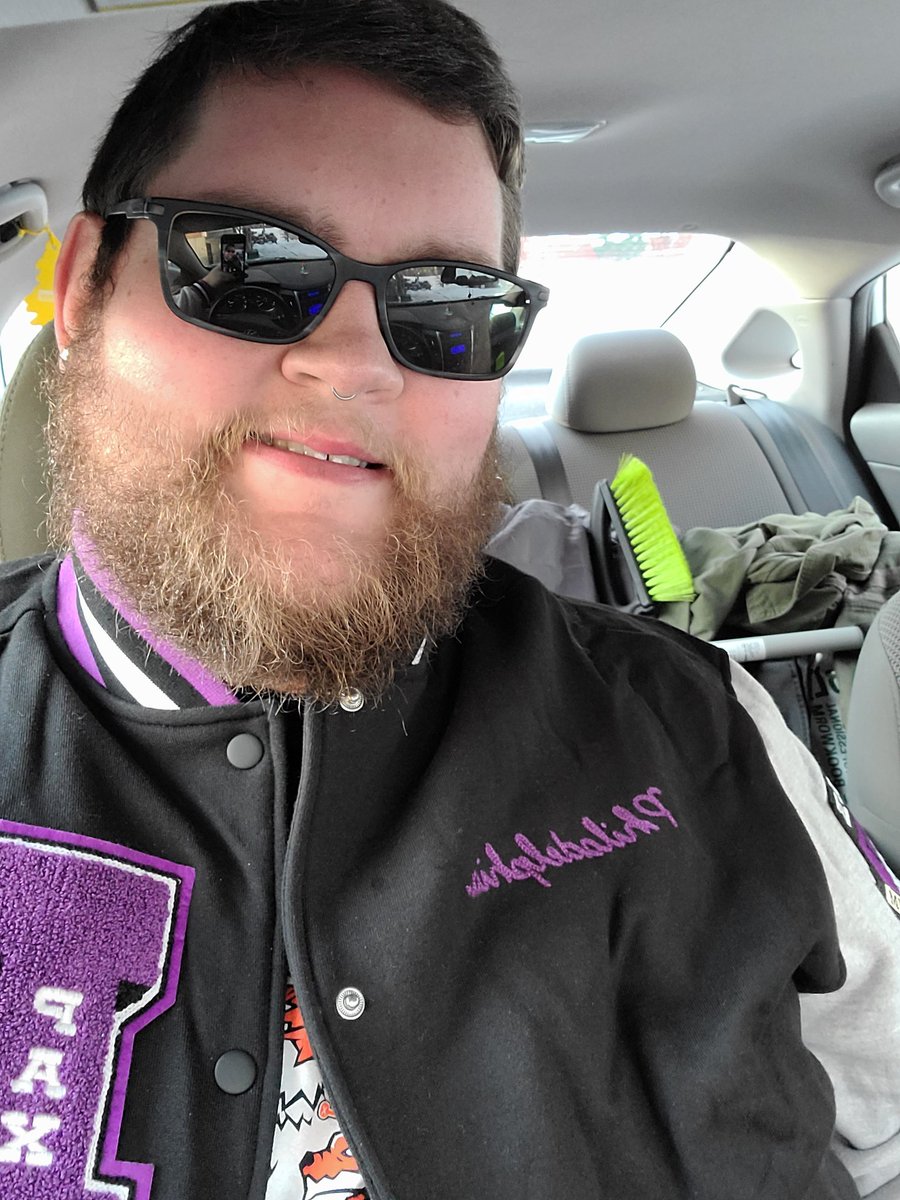 seantharius's tweet image. Even though Pax unplugged got cancelled I was able to nab a sweet jacket. @pax @TychoBrahe