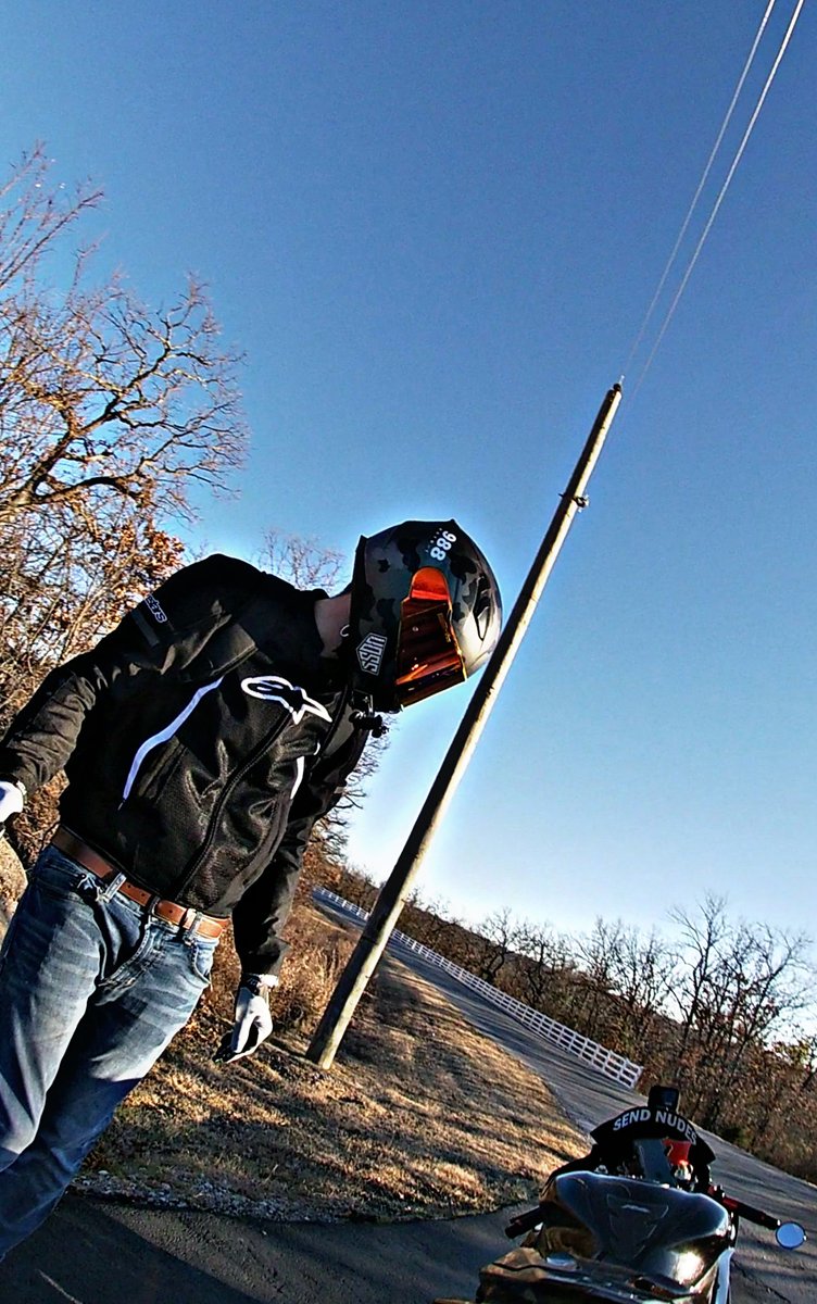 It would be nice to have a woman to backpack. #r6 #bikelife #comethrough