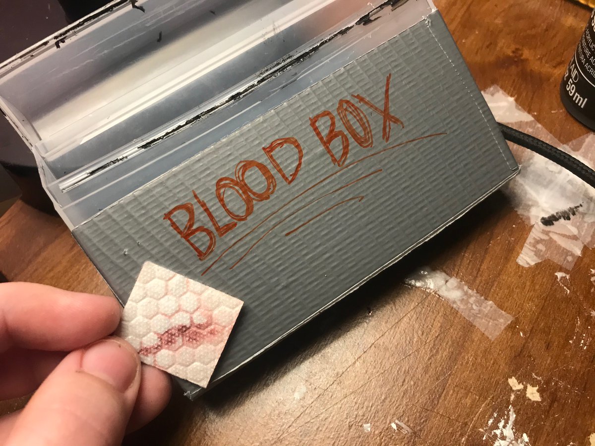 Arria06803530's tweet photo. #shtwt #bloodtwt #bloodbox 

Also Im starting my own Bloodbox! Basically a Bloodbox is a small box (i used a gum container) filled with the cotton of used bandaids (hence the name “Bloodbox”.) I would recommend starting one! Its super fun and easy to start! ❤️ https://t.co/F8oVyIhF9R