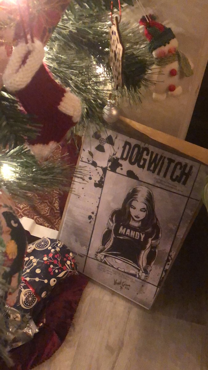 panantheisteye1's tweet image. Just going to leave this here...😍🖤😍 Thankyou @danschaf 🖤 @ArthouseMerch