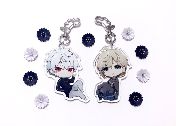 くろのわアクキーできた 