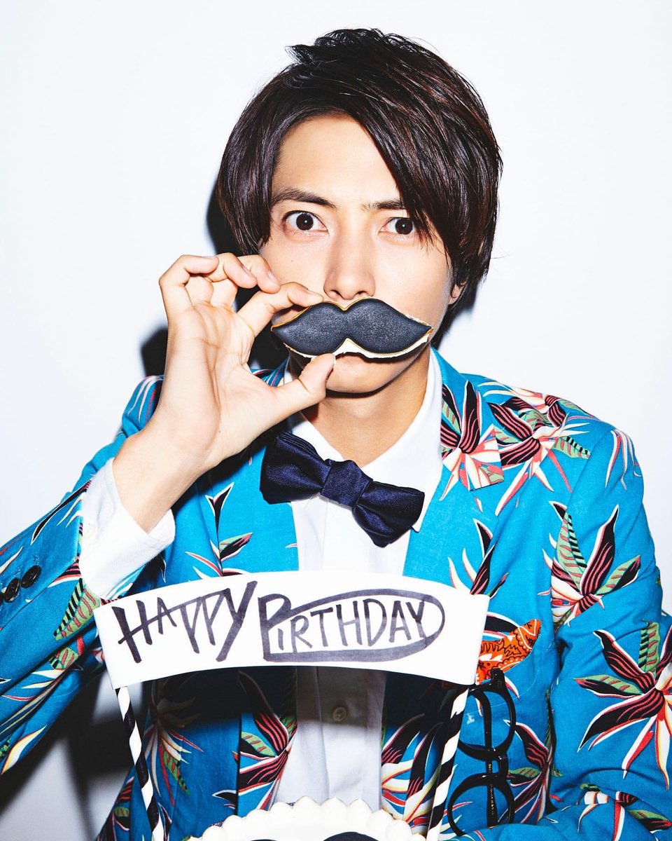 tomopi0409's tweet photo. 2020 12 24 takashi_yoshida ins
#Archives   VIVI 2015.05
#TakashiYoshidaPhotography  
#山下智久 https://t.co/9l1bYENGNi