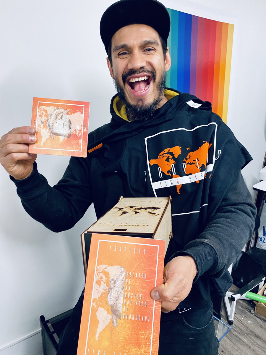 timopachecomx's tweet photo. Listo el kit #Tropicus 🔥🔥🔥
Pide el tuyo!
Envíos a CDMX y toda la República
Disco con 11 canciones inéditas, libro de relatos y playera personalizada en una caja artesanal.
Todo Sanitizado para su entrega 👌🏽 https://t.co/eF08NkBcqc