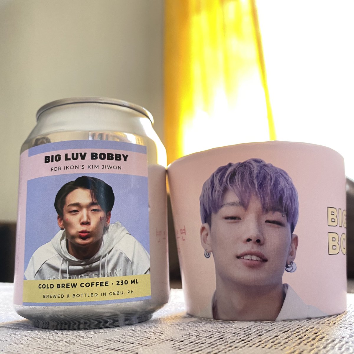onlyikons's tweet photo. got these today @mtzlmtzl! 💜 thank you again! 😊
#BIGLUVBOBBY #PrettyBOBBYDay #BOBBY #바비 #김지원 https://t.co/oOo2OIlpzw