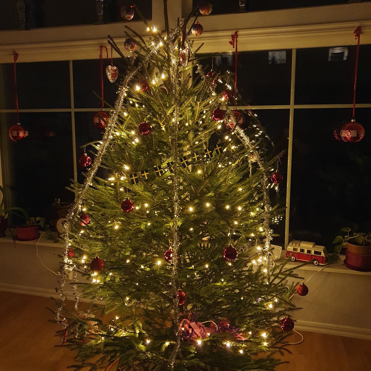 yvvenil's tweet photo. Merry christmas 🤶 https://t.co/B8Z0w4jPc3