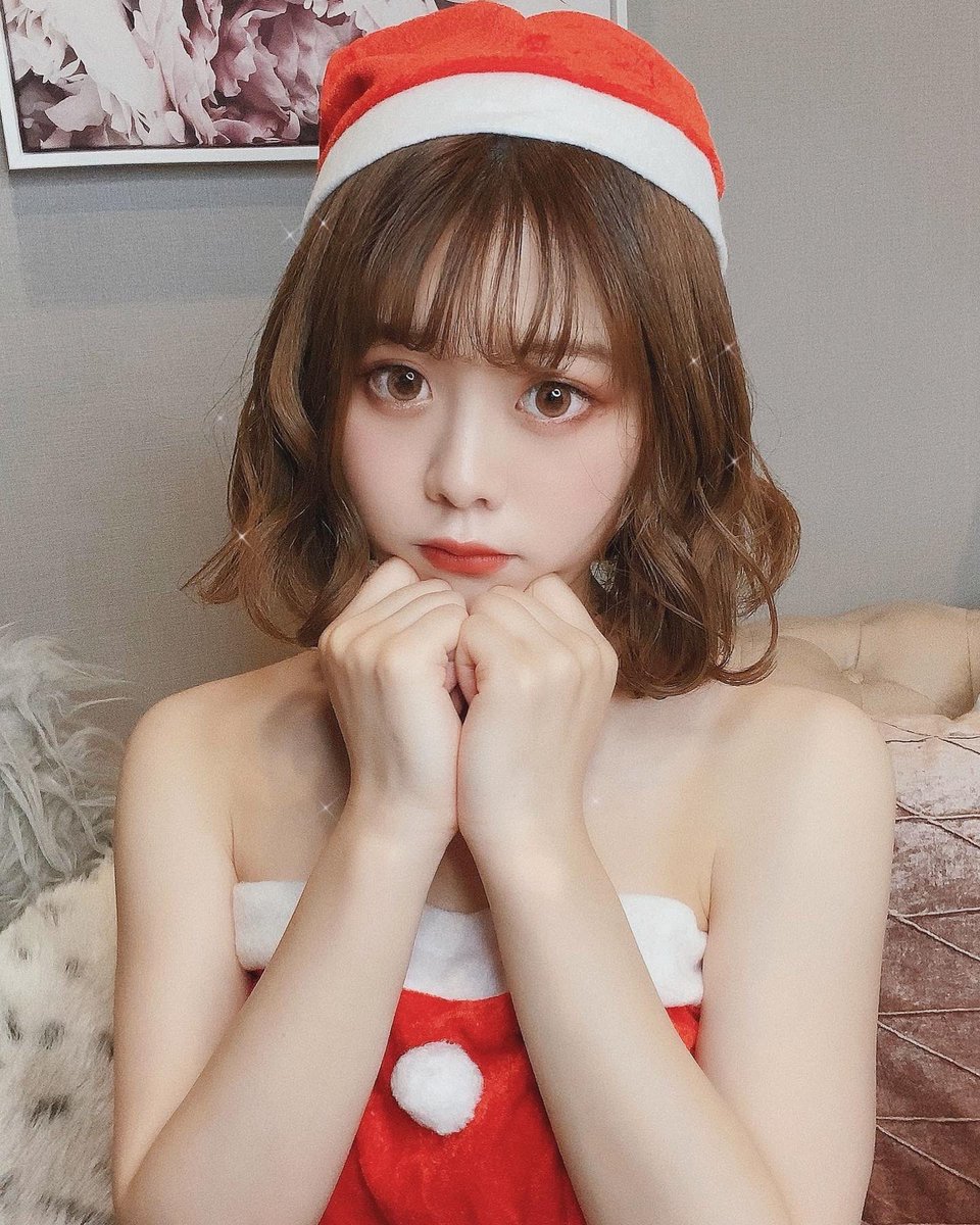 __nitamago__'s tweet photo. ⛪🍗🎀Merry Christmas ☃️❄🎅🏼 https://t.co/rdabQ9m8FO