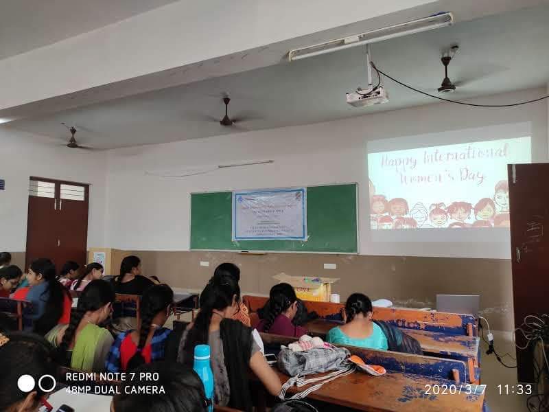 acm_vrsec's tweet image. On the occasion of Women's Day,drawing contest has been conducted under ACM Student Chapter for girl students @ Dept of Information Technology,VR Siddhartha Engineering College,Vijayawada
#vrsec #vrsacm #acmindia