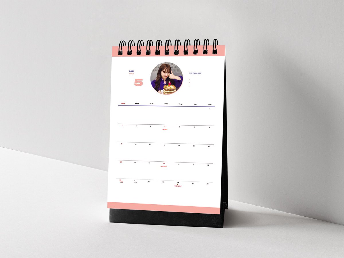 🎄2021 은서 시즌그리팅 

RT 추첨 두 분에게 2021 은서시그를 선물로 드려요🐶❤️