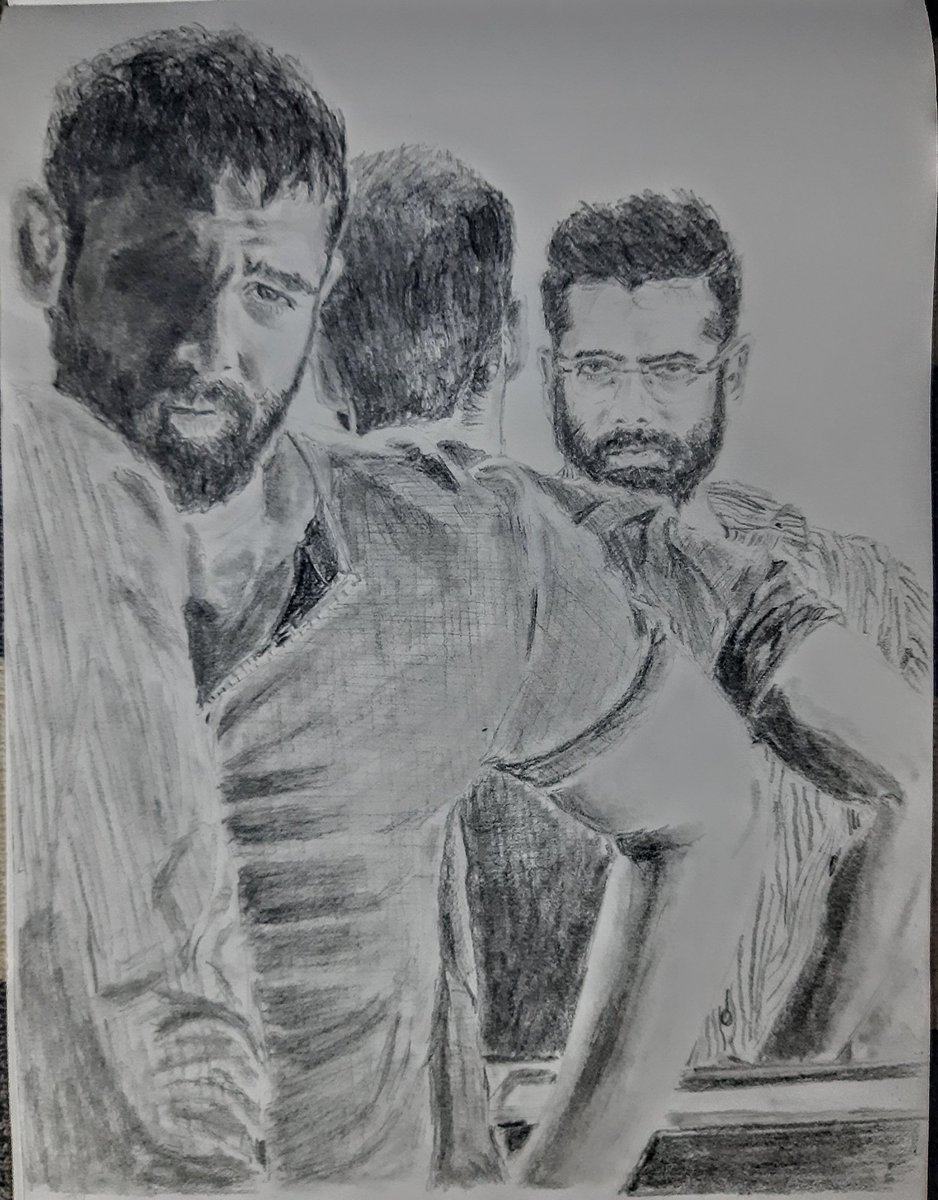Abhiartz1's tweet photo. @SravanthiMovies @Nivetha_Tweets @Malvika_Sharma_ @Actor_Amritha @LahariMusic @ramsayz 
#RedTheFilm https://t.co/sdYLhtqDO1