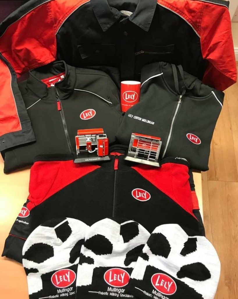 Niall McGauran (@lelyrobotman) on Twitter photo CHRISTMAS GIVEAWAY ๐๐
We are giving away a hamper packed full of exclusive Lely Center Mullingar merchandise! ๐
To enter the competition you must:
โก๏ธFollow us <a href="/lelyrobotman/">Niall McGauran</a>
โก๏ธRetweet this post
โก๏ธTag a friend
Winner will be announced on Monday 4th of January! CHRISTMAS GIVEAWAY ๐๐
We are giving away a hamper packed full of exclusive Lely Center Mullingar merchandise! ๐
To enter the competition you must:
โก๏ธFollow us <a href="/lelyrobotman/">Niall McGauran</a>
โก๏ธRetweet this post
โก๏ธTag a friend
Winner will be announced on Monday 4th of January!
