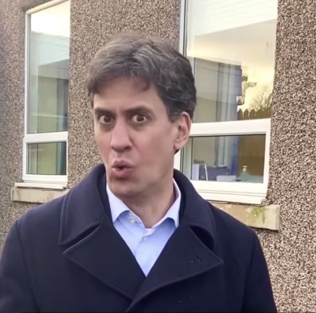 Have yourself a little Chaos with Ed Miliband today! 
Happy birthday, !   