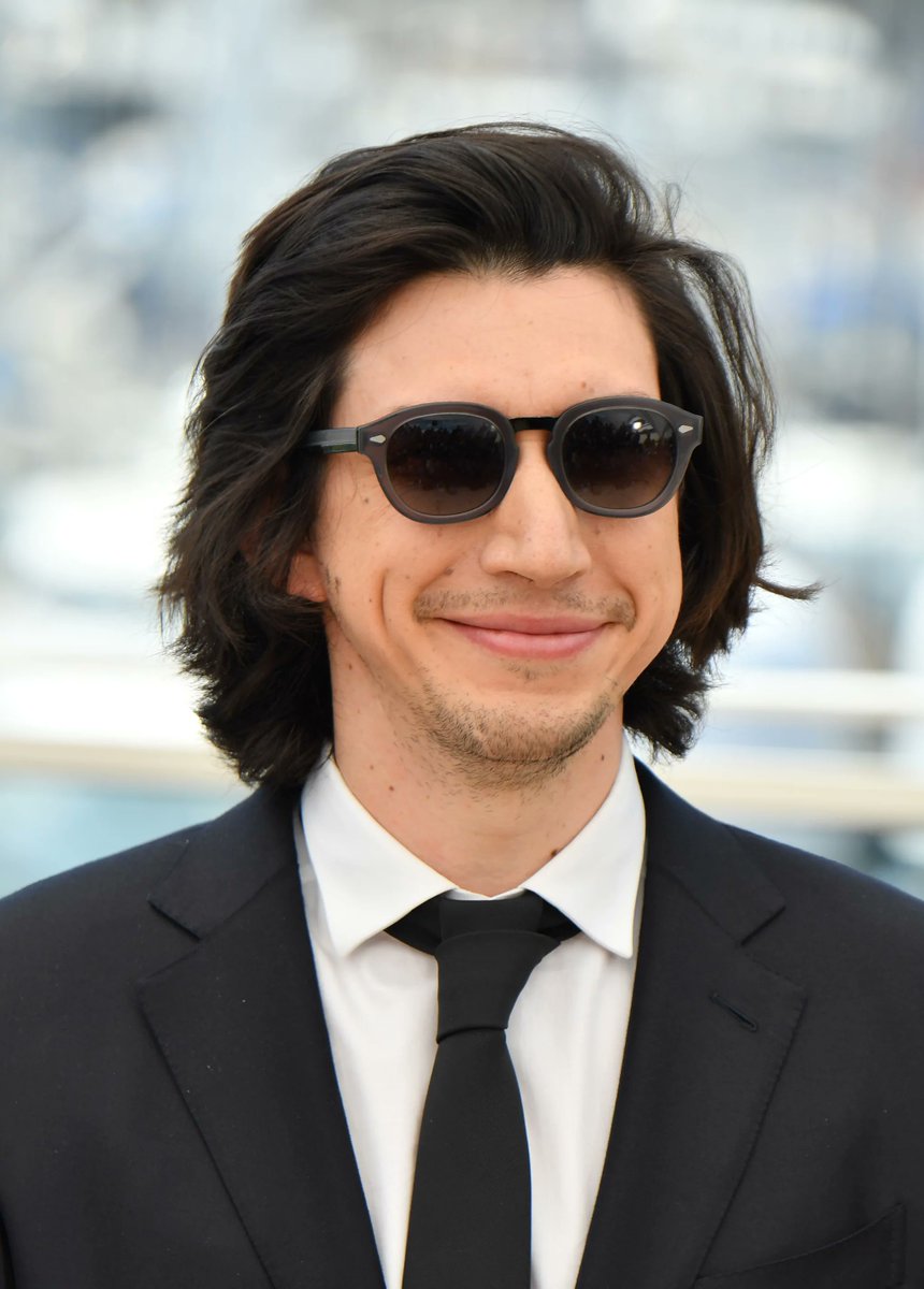 Adam Driver being attractive: an attractive thread