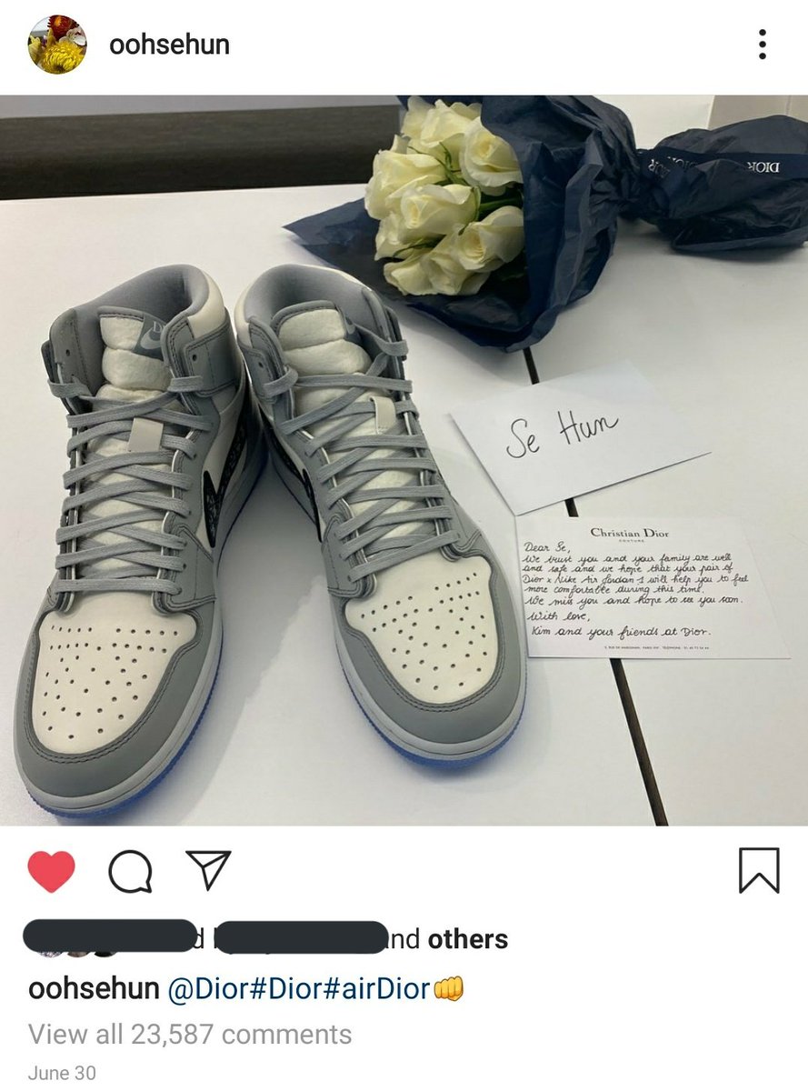 June 30~and then here we have sehun receiving one of the few pairs of the Air Dior shoes  #SEHUN  #세훈  #엑소세훈