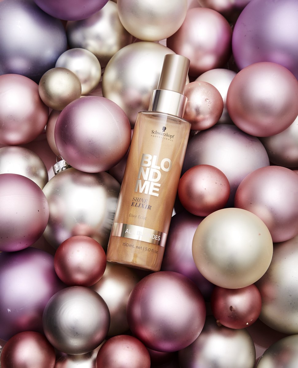 Winter sparkle! ✨ @schwarzkopfprouk's luxurious leave-in #BLONDME Shine Elixir will make your blonde SHINE with a beautiful soft - to -touch finish.  

#schwarzkopfprofessional #apassionforhair #haircare #healthyhair #blondehair #hairstylist #janetmaitlandhairexcellence