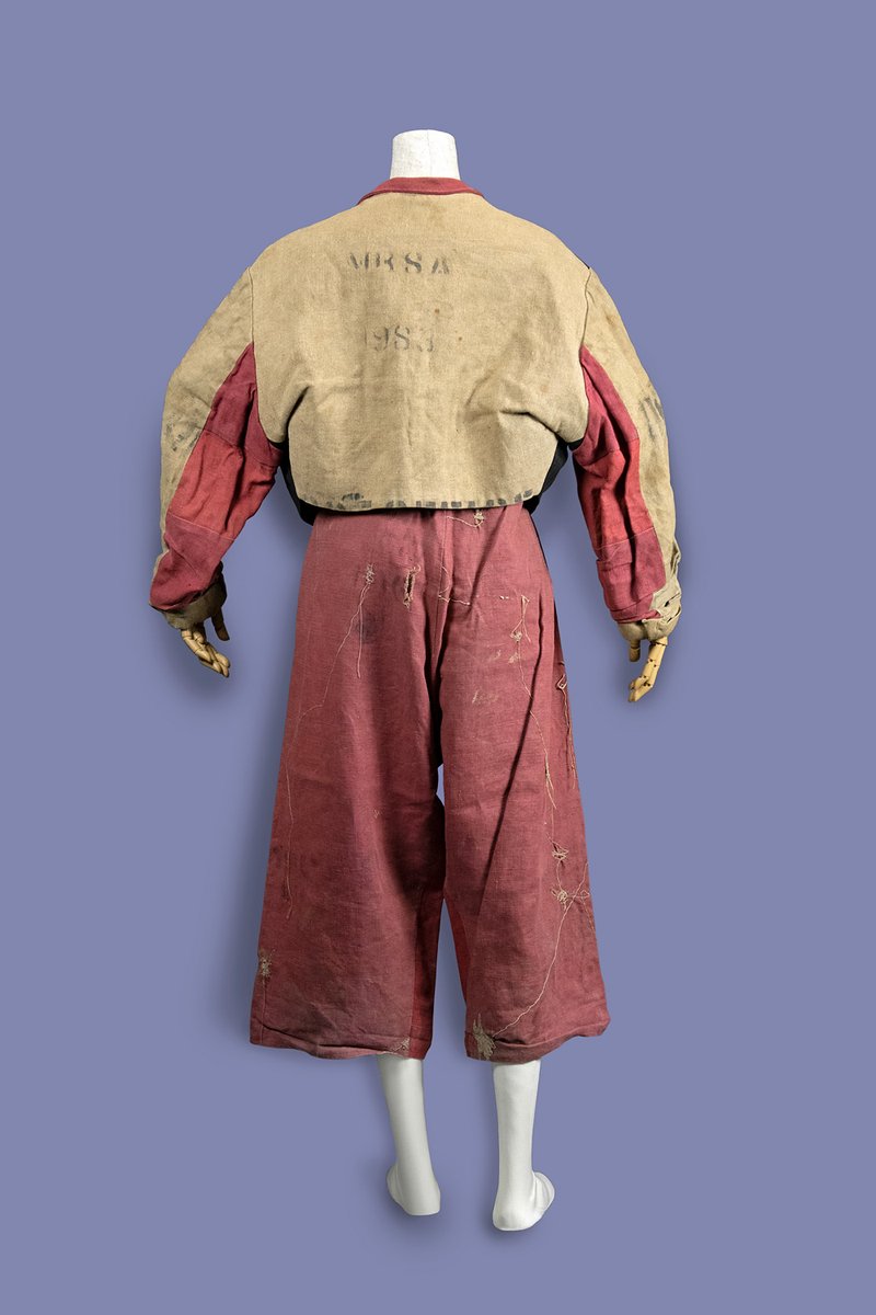 1983 Christopher Nemeth suit made out of discarded UK mail/postal bags. #クリストファーネメス #ネメス