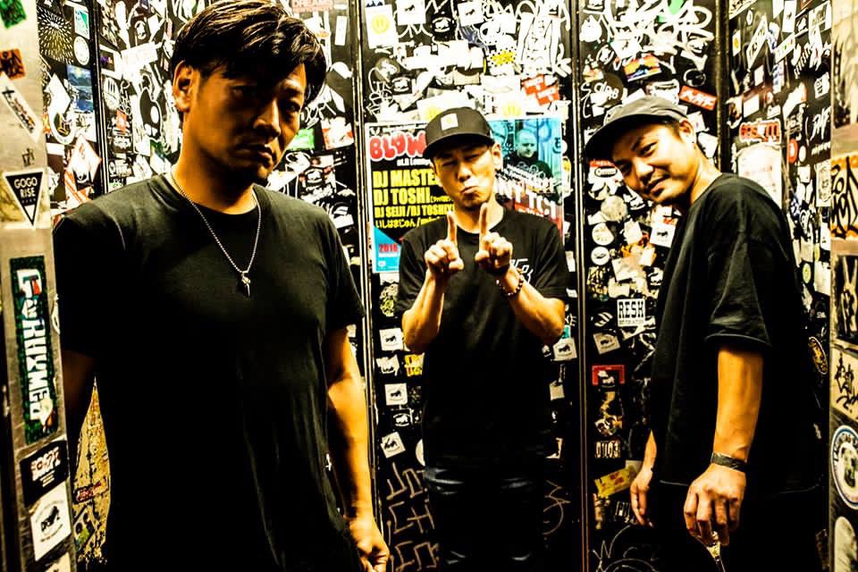 ken4hangover's tweet photo. HANGOVER STREAMING
25th December Friday night
21:00 - 24:00 JST (GMT+9)
HNGS037 HANGOVER
#HNGS #BASS #DNB #TWICH #LIVE
This Friday night last one for 2020.
We couldnโt make 3 of us at 003 but finally will do .
Itโs Xmas get fun than gets drunk !
Merry Christmas Yโall ๐
๐
https://t.co/Pwhzn7DWi2