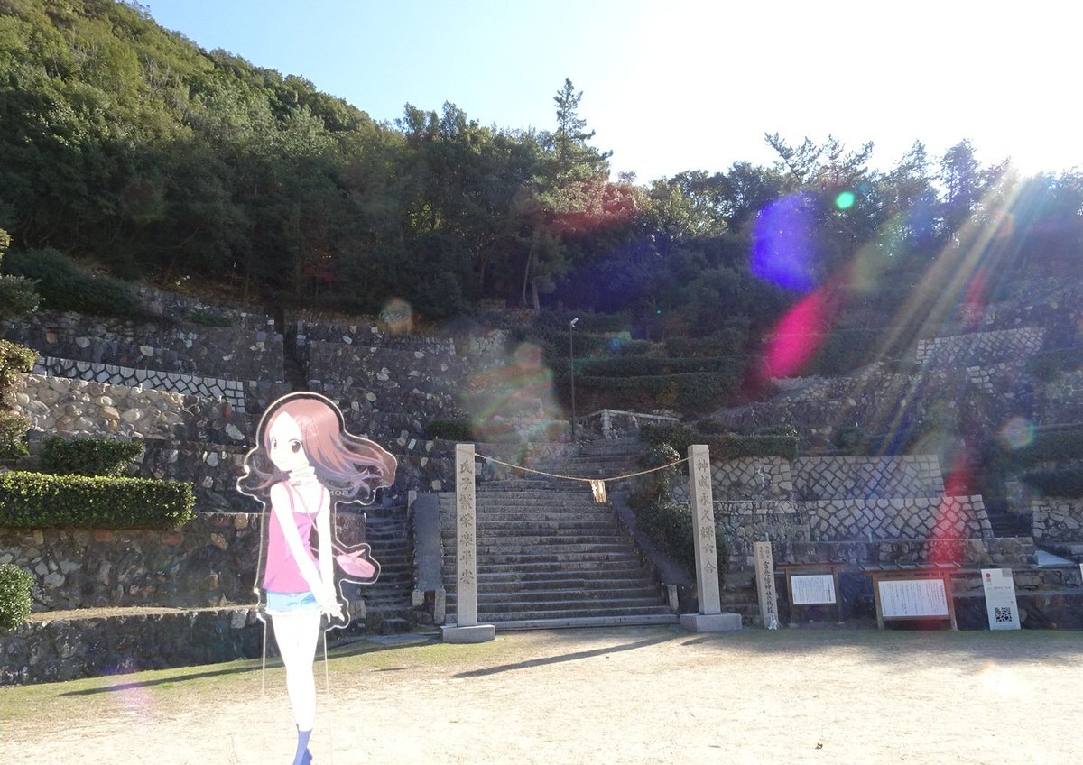 川崎 正 小豆島ブログ 小豆島で生きる 毎日更新中 Sur Twitter 今日の高木さんは 富丘八幡神社の馬場と高木さん 夏祭りのシーンでは 桟敷席に屋台がたくさん並んでいました 高木さんめ 今日の高木さん 聖地巡礼のおすそ分け 小豆島