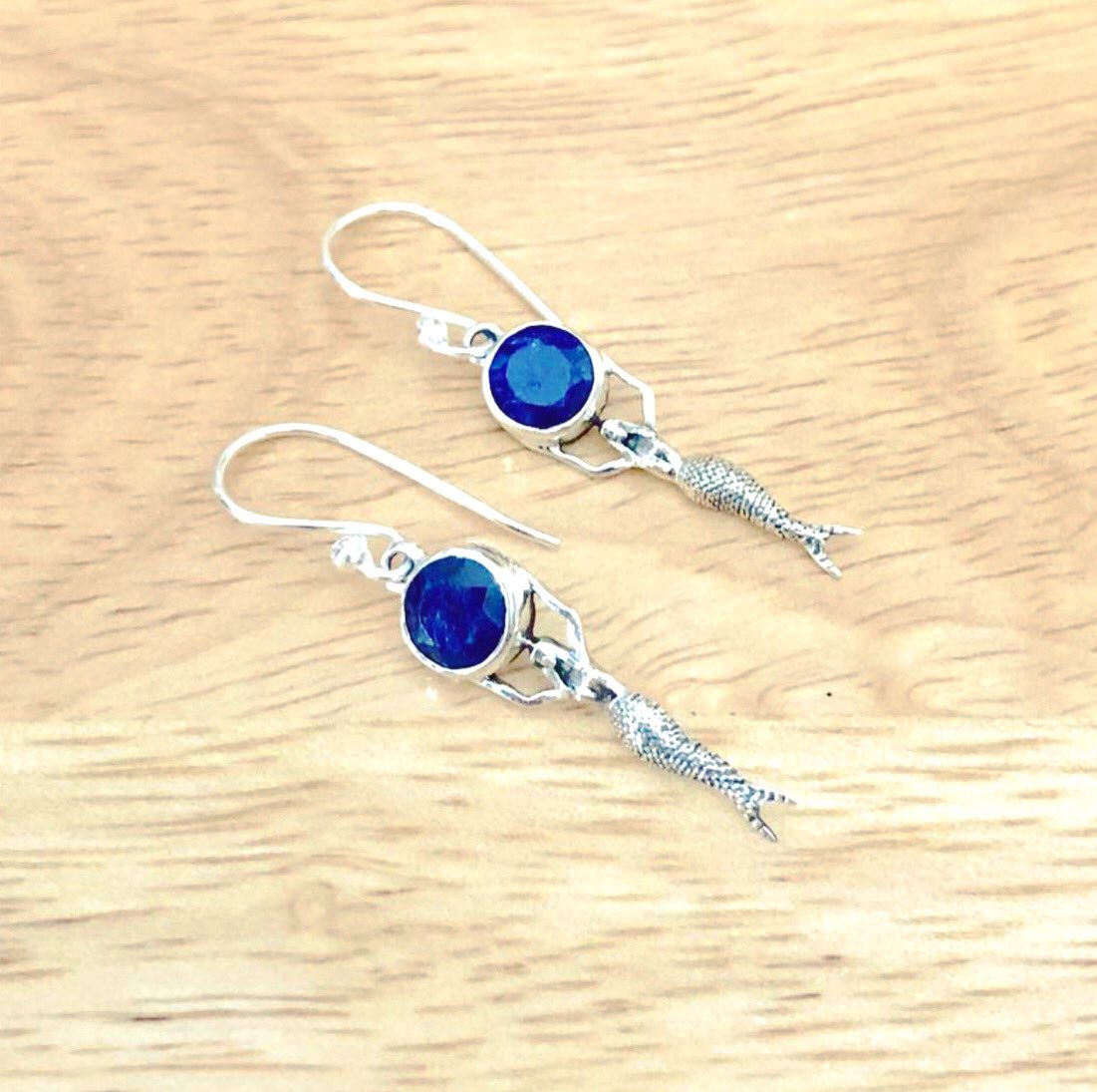 What is better than tiny mermaids? These are so sweet! Sterling silver and natural Sapphire gemstone earrings! etsy.me/37EwFVW 
#sapphire #septemberbirthstone #mermaid #mermaidart #mermaidjewelry #mermaidlife #sterlingsilverjewelry #sterlingsilver #fantasyjewelry #sea