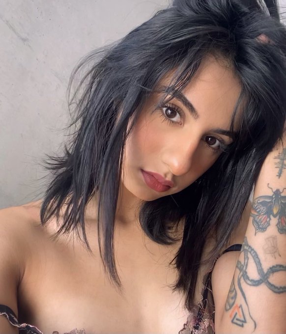 Dime algo bueno que pas&oacute; este a&ntilde;o https://t.co/xItE3uxpkh