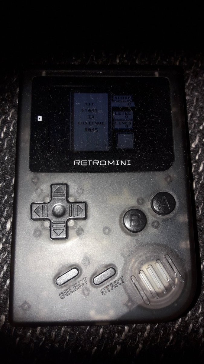ApertaBeta's tweet image. Ich muss unbedingt das #Retromini Video fertig machen 🙈🥰

#Nostalgie #Handheld #Reteogaming