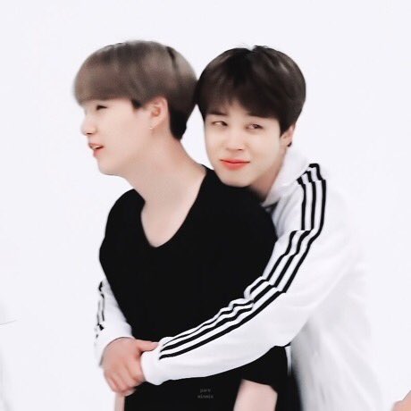 Back hug is Yoongi's weakness
