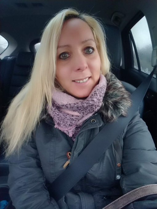 Sch&ouml;ne Weihnachtswoche 🌲❄🎅w&uuml;nsche ich euch. Heute kommt mal ein etwas angezogenes Foto von mir.   #autoselfie<a href="/tag/selfie"class="tags"><span>#selfie</span></a><a href="/tag/follow"class="tags"><span>#follow</span></a><a href="/tag/blond"class="tags"><span>#blond</span></a><a href="/tag/carselfie"class="tags"><span>#carselfie</span></a><a href="/tag/blondinen"class="tags"><span>#blondinen</span></a><a href="/tag/selfiegirl"class="tags"><span>#selfiegirl</span></a>