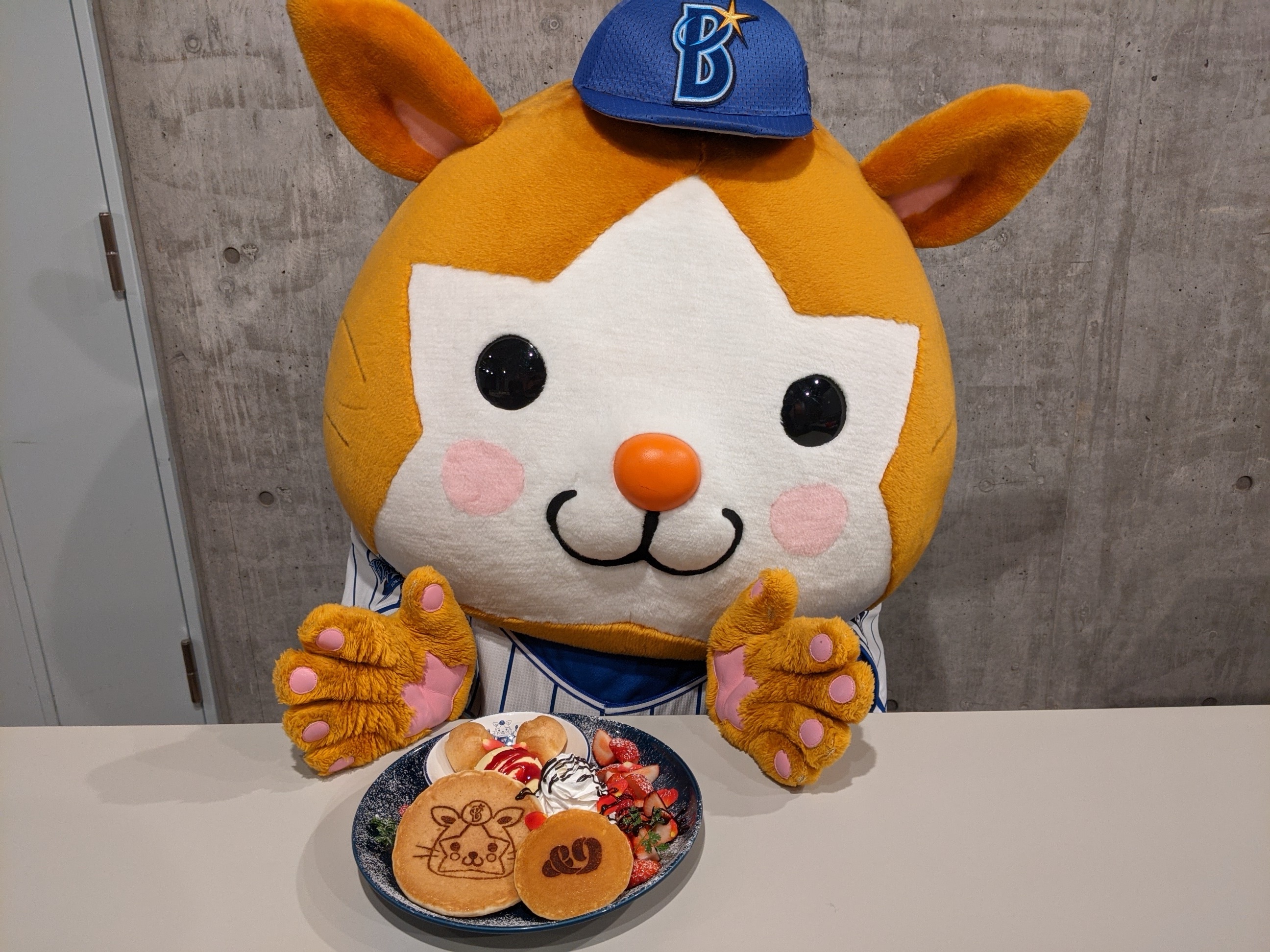 横浜denaベイスターズ Craft Beer Dining 9 アンド ナイン で販売中のdb スターマン コラボメニュー 本日より季節のフルーツが変わって登場 T Co Umo1ekyrkk Baystars T Co Aq1zmfhysp Twitter