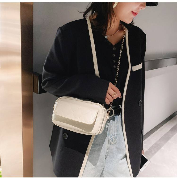 closetsocute's tweet photo. #พรีกับคุณวาฬ ｡
กระเป๋าสะพายข้าง ใบเล็ก สะดวกสบายต่อการพกพา สายเป็นแบบโซ่ วัสดุเป็นหนัง PU 130฿ ✲
🚎 Size 12×22×6 cm
° ปิดพรี 28/12
#กระเป๋าสะพาย #กระเป๋าสะพายข้าง #กระเป๋าเกาหลี #กระเป๋าแฟชั่น #กระเป๋าหนัง https://t.co/UgPUV9jXbr