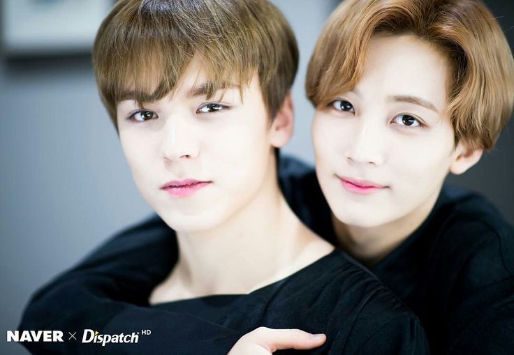 verhanzone's tweet photo. 🖤🖤🖤
#2HAN #정한 #버논 @pledis_17 https://t.co/Vb6y4Oo2MM